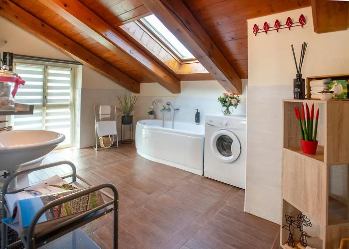 Casa Vecchio Mulino * Alba (Piedmont)